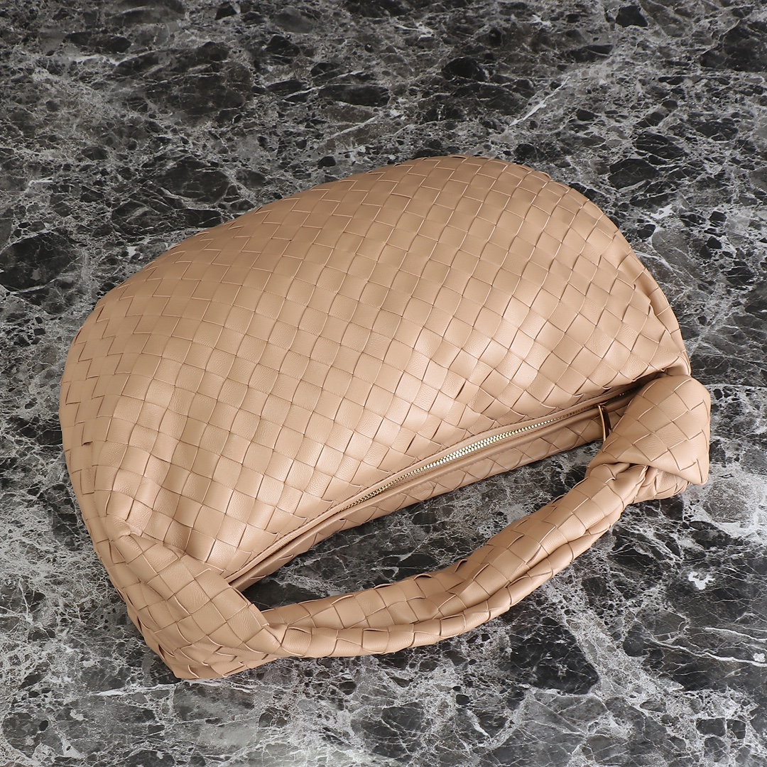 Bottega Veneta Hobo Bags